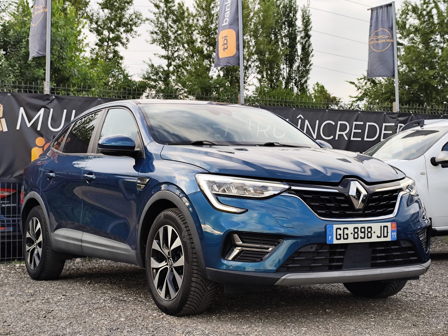 renault arkana hybrid e tech