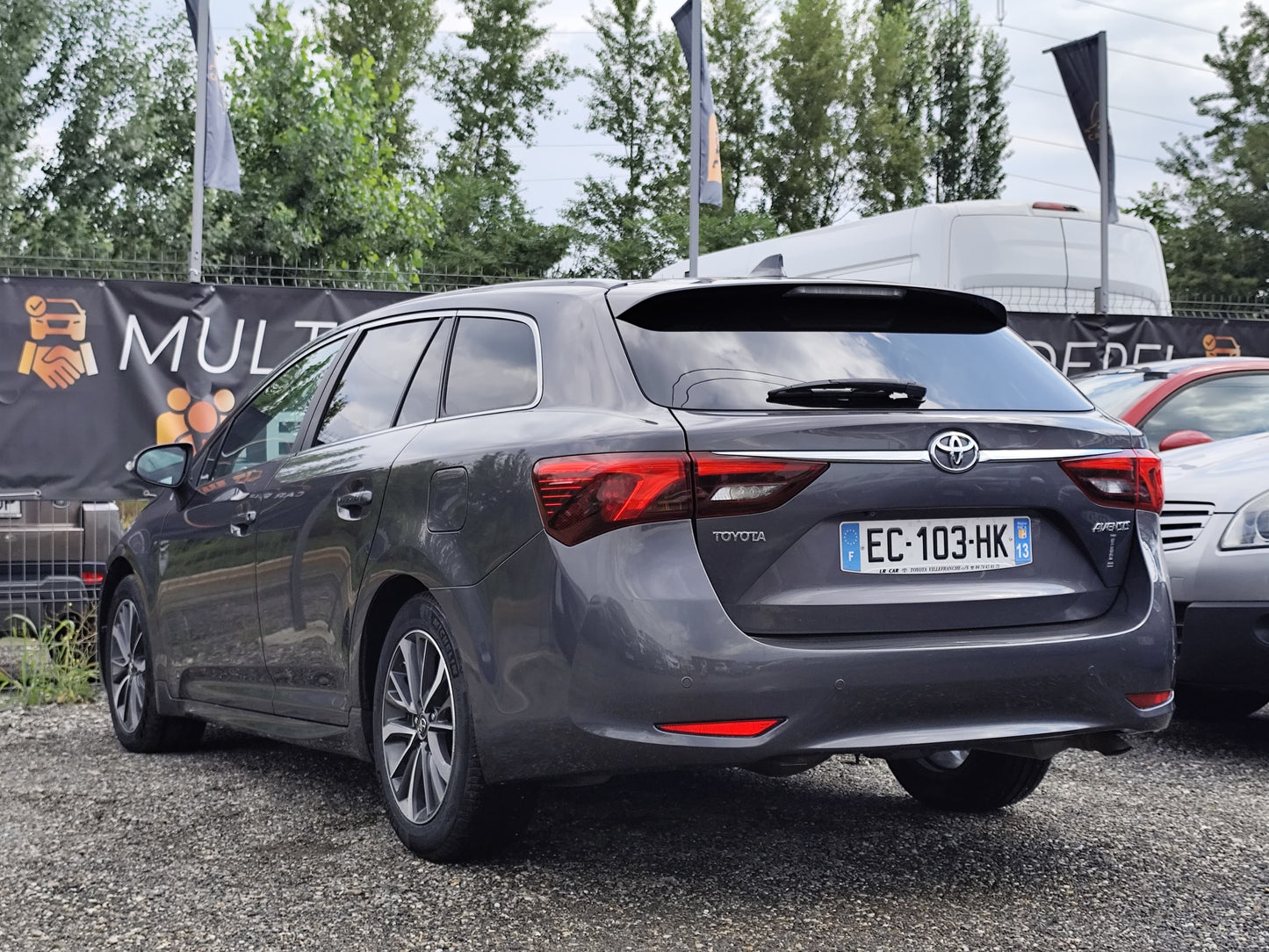 Toyota avensis