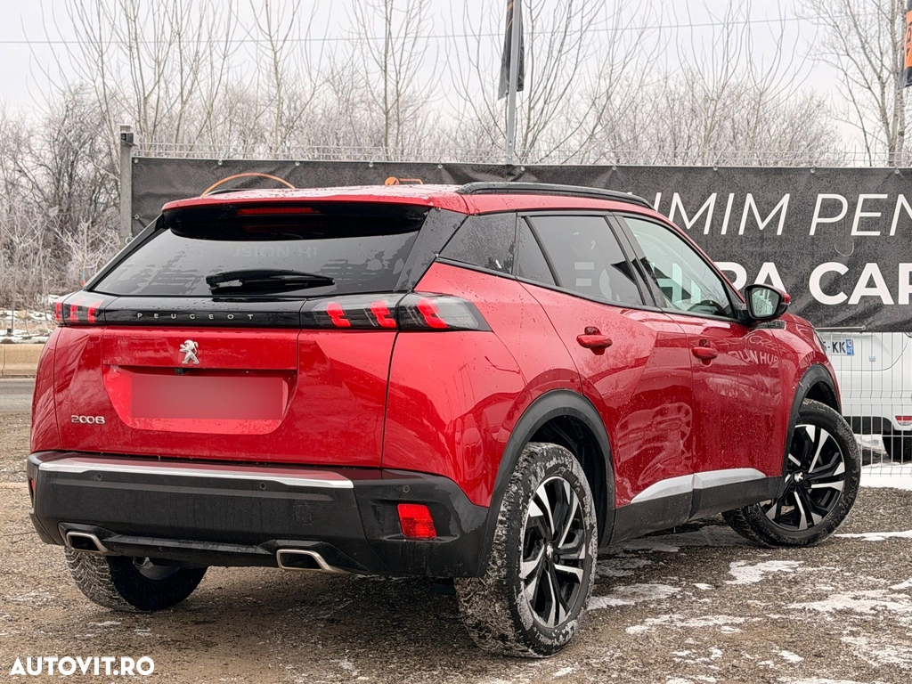 Peugeot 2008 PureTech 130 EAT8 Allure Pack