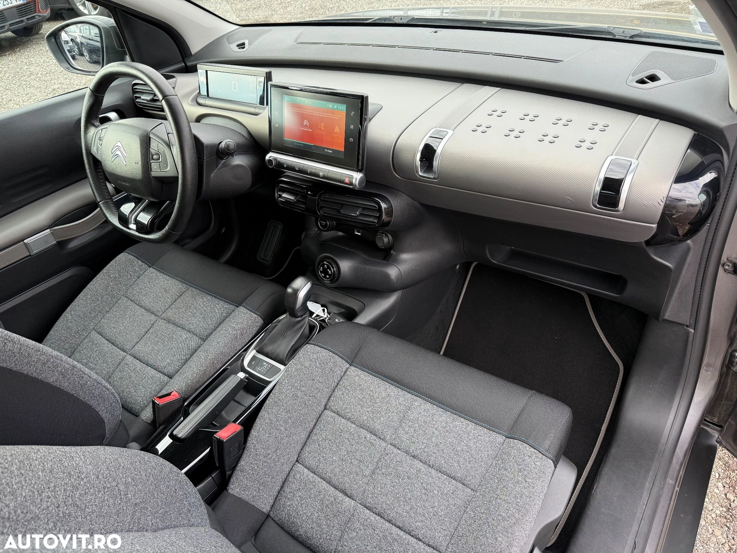 Citroën C4 Cactus Pure Tech 110 Stop&Start EAT6 Shine