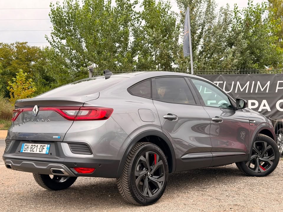 Renault Arkana E-Tech RS Line