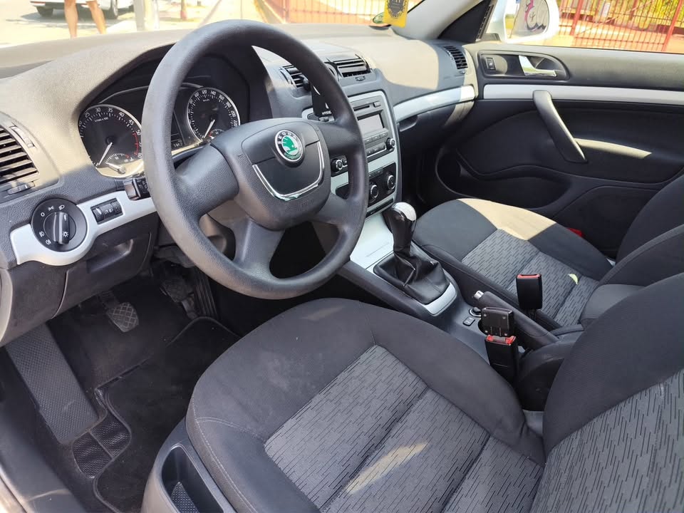 Skoda Octavia 2 Combi (Facelift) – 1.6 TDI (2011)