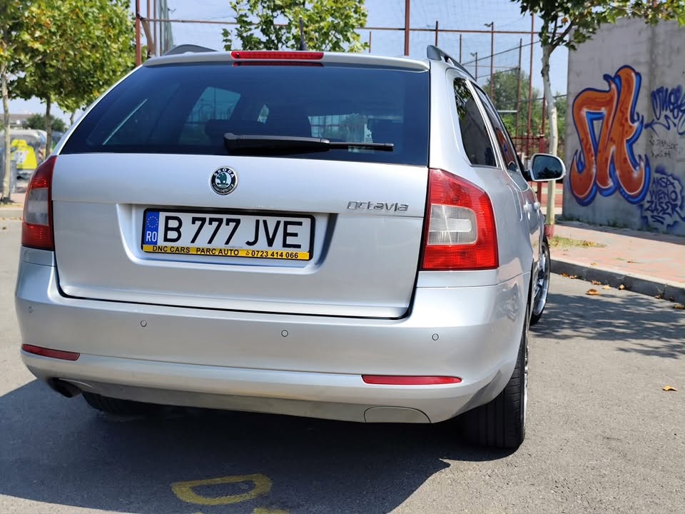 Skoda Octavia 2 Combi (Facelift) – 1.6 TDI (2011)