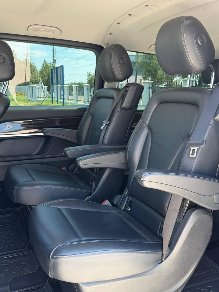Mercedes-Benz V-Class | 2016/05 | 271.000 km | Pachet Opțiuni Premium (4 Butoane)