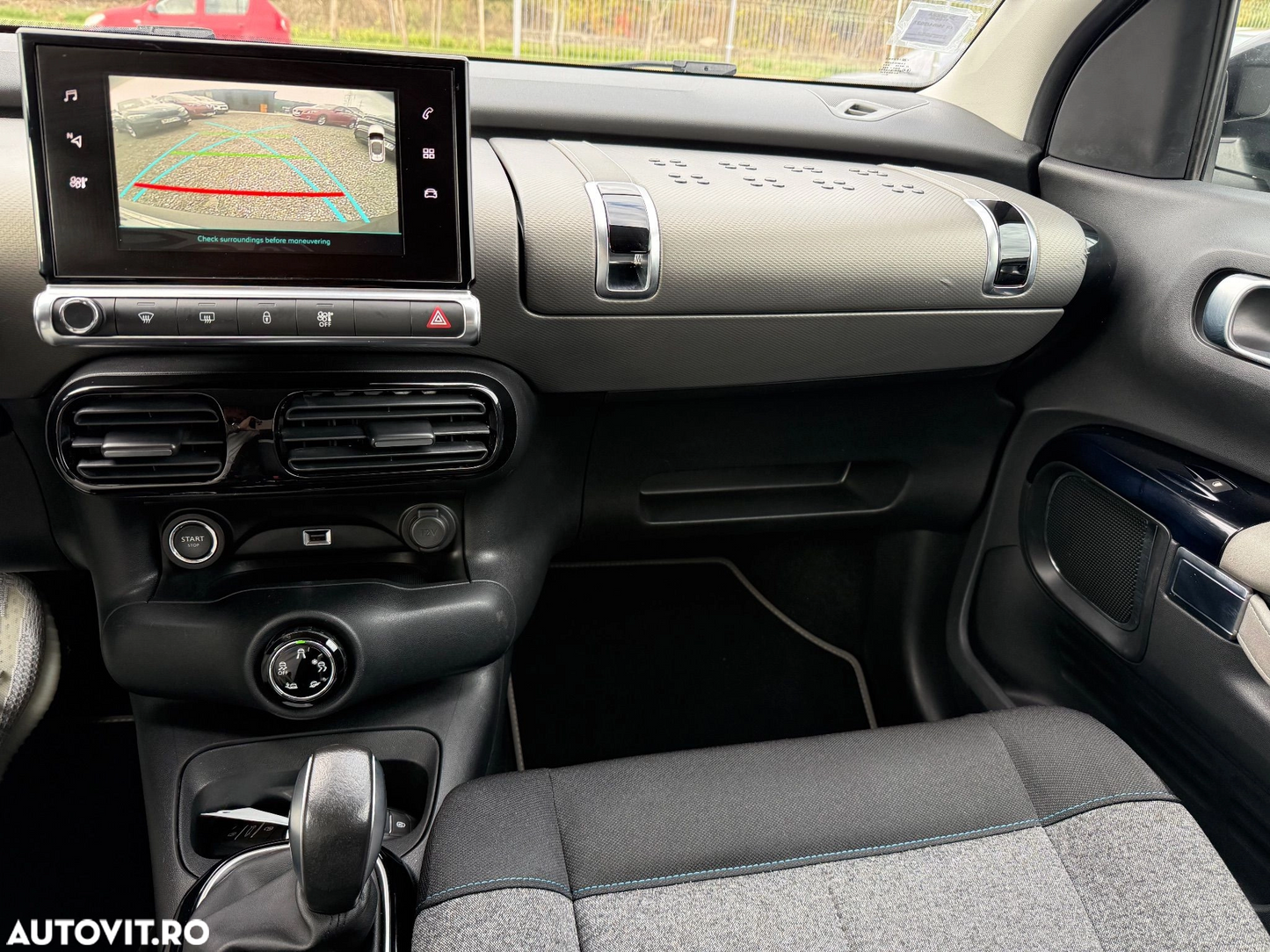 Citroën C4 Cactus Pure Tech 110 Stop&Start EAT6 Shine