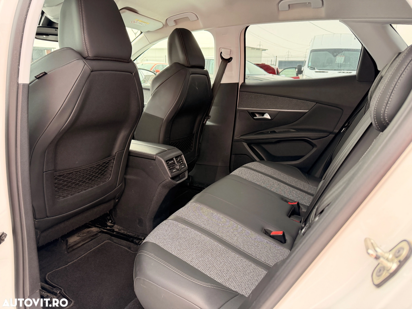 Peugeot 3008 1.2 PureTech 130 BVM6 Allure Pack