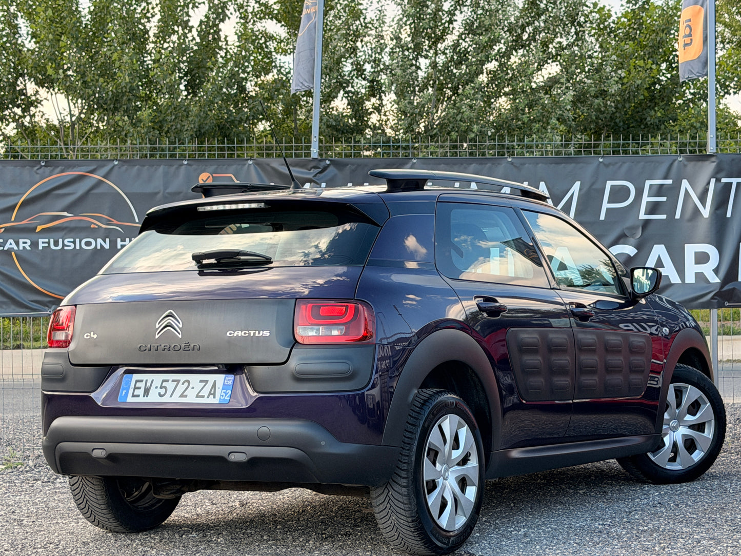 Vindem Citroen C4 cactus impecabil