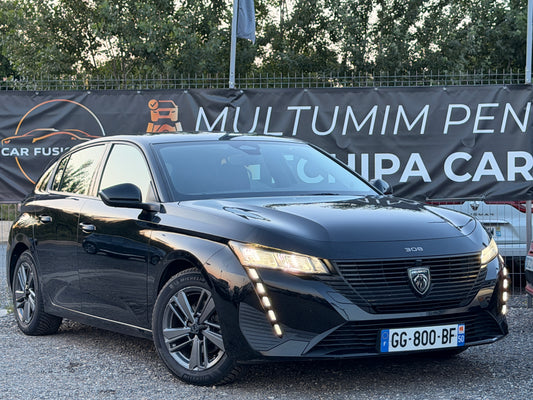 Peugeot 308  1,2 benzina 130 cai!