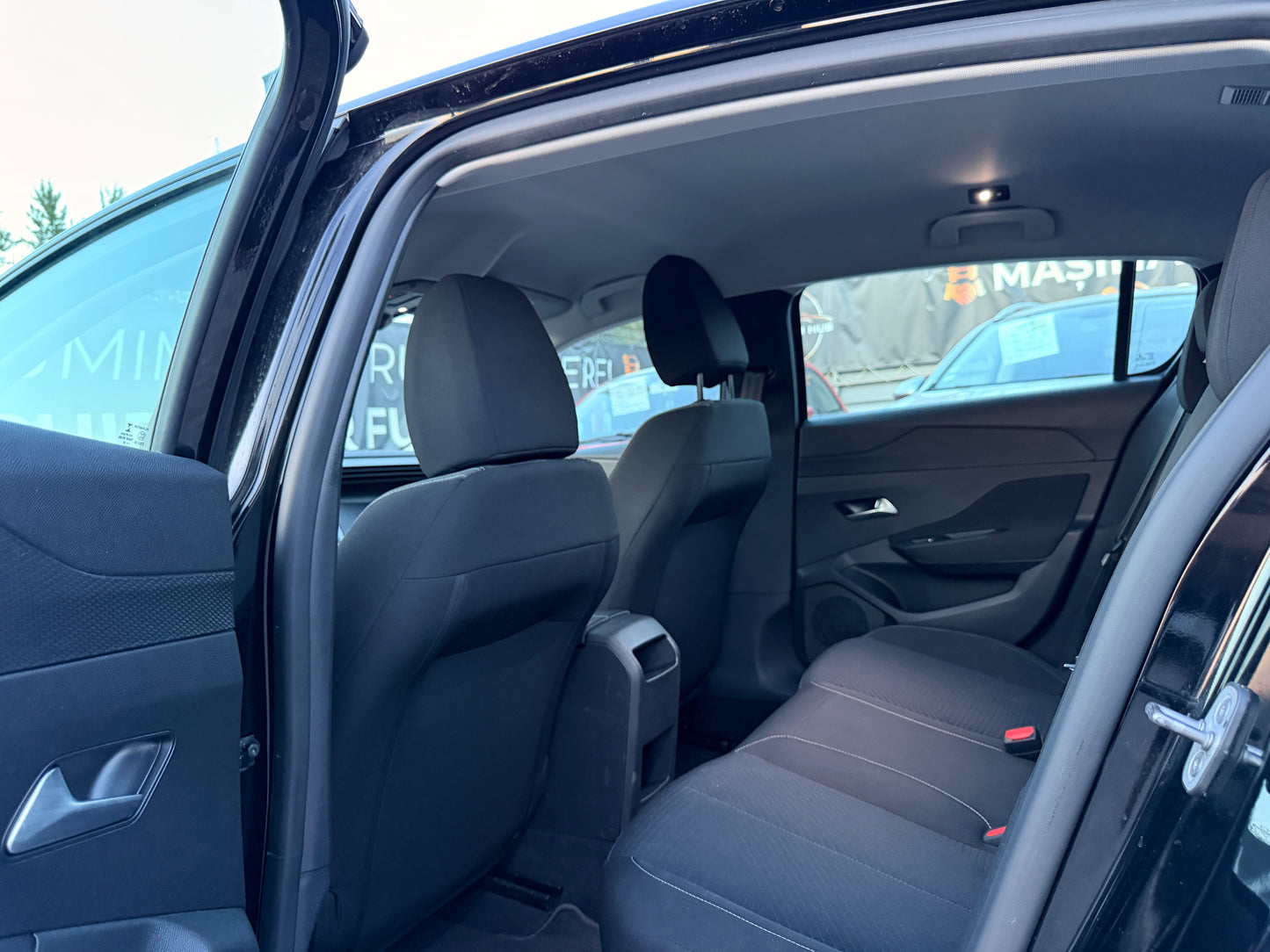 Peugeot 308  1,2 benzina 130 cai!