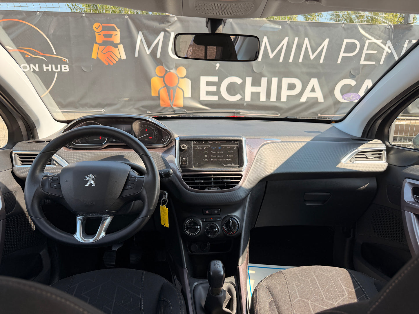 Vindem peugeot 2008 in stare perfecta