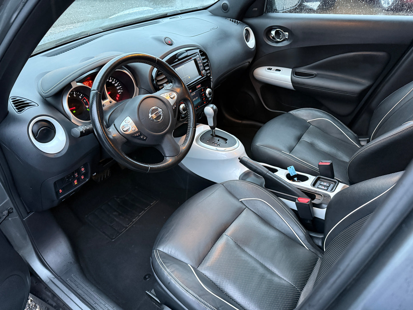 Nissan Juke Nissan juke 4x4 automat trapa scaune incalzite , garantie 1 an !