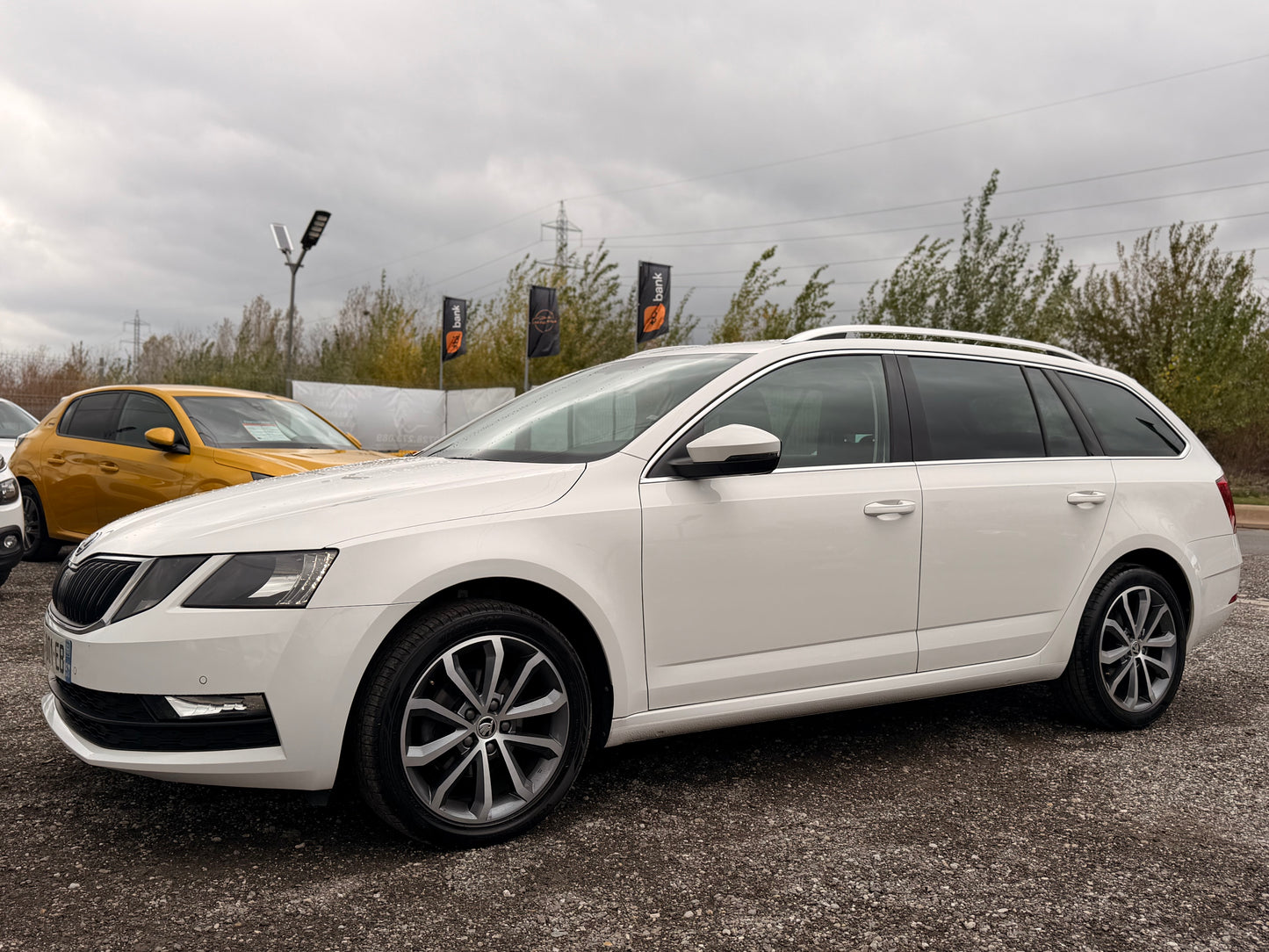 Skoda Octavia vindem skoda octavia automata 1.6 diesel stare perfecta