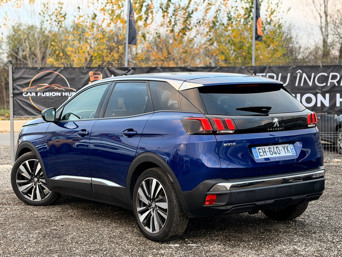 Peugeot 3008 Peugeot 3008 allure faruri led camera impecabil !