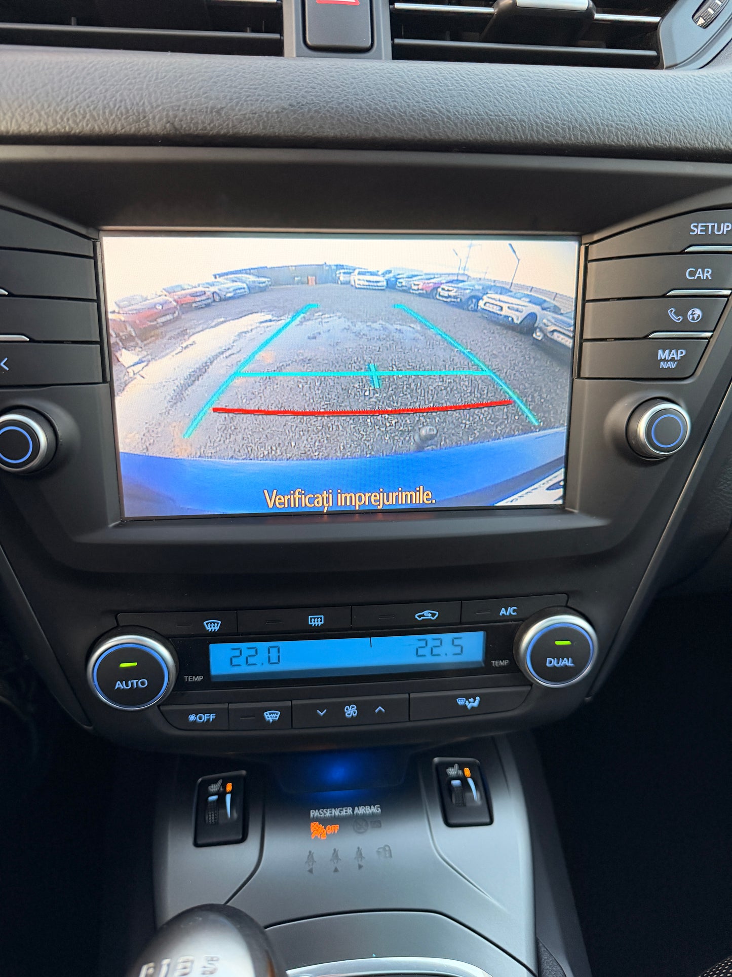 Vindem Toyota Avensis 2.0 D-4D Executive scaune incalzite , panoramic