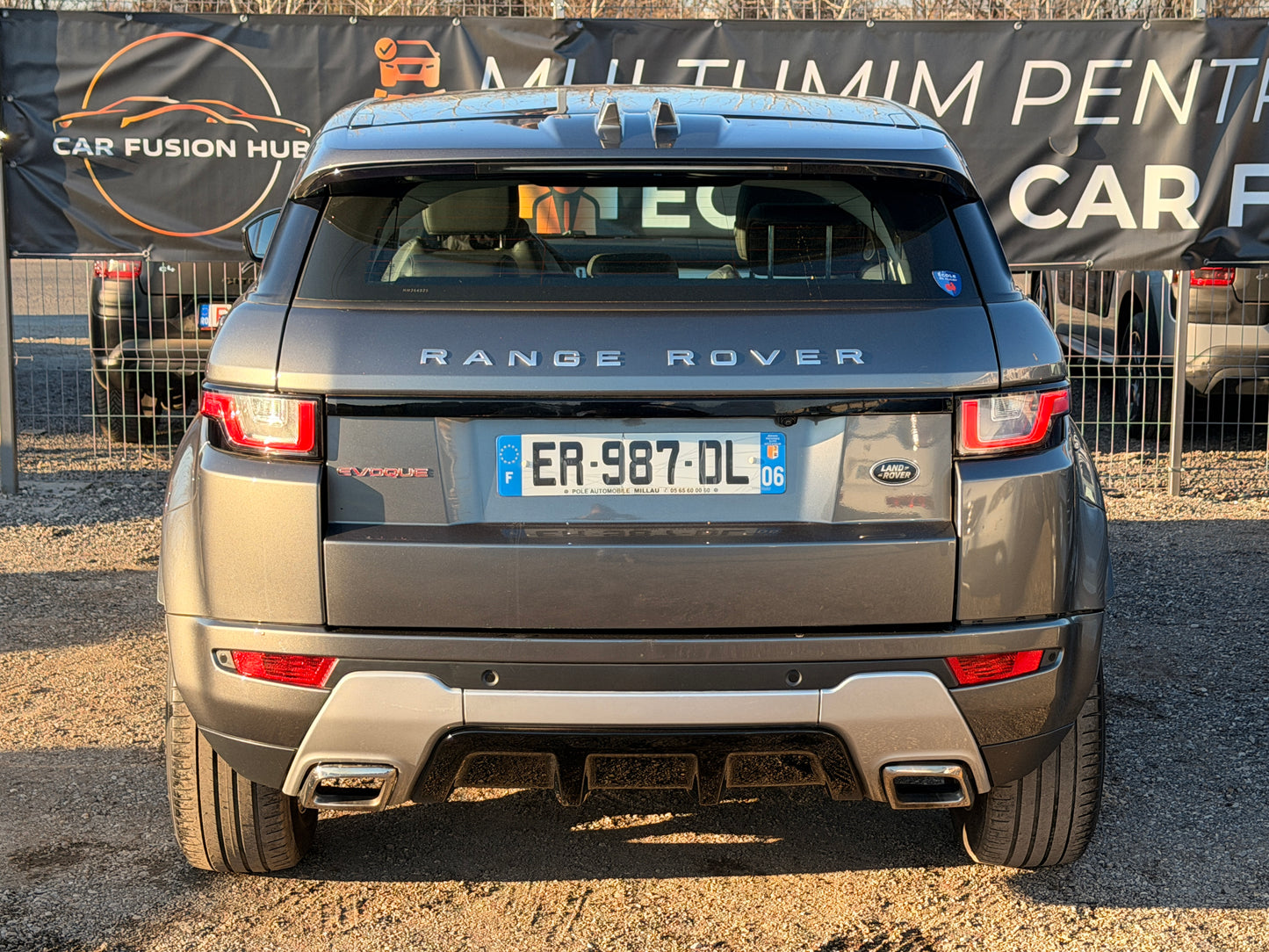 Land Rover Range Rover Evoque 2.0 D150 R-Dynamic S