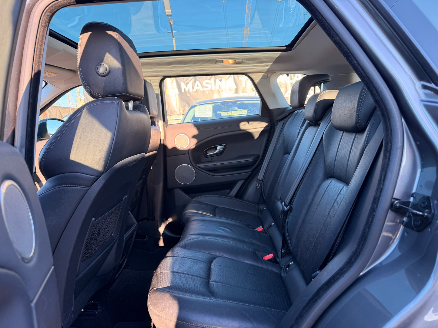 Land Rover Range Rover Evoque 2.0 D150 R-Dynamic S