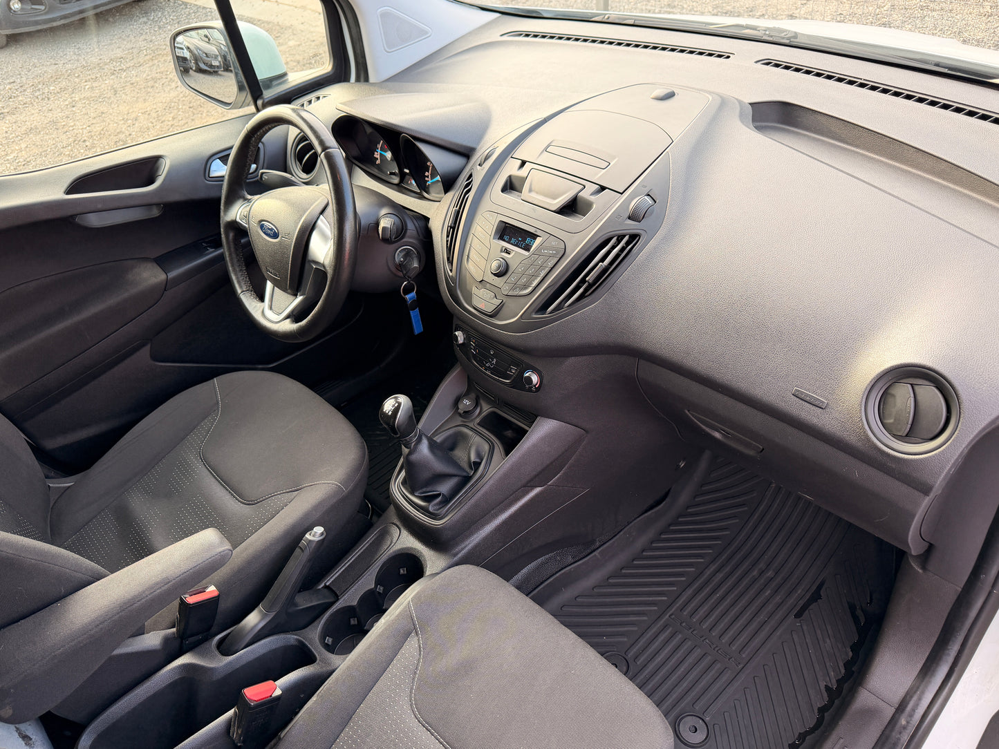 Ford Courier